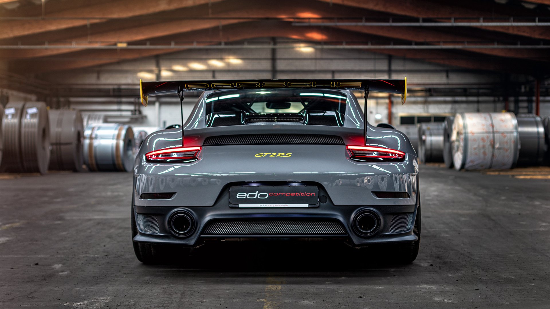 AC米兰-欧洲杯战术创新：多变阵型引领足球新潮！，2021年欧洲杯各球队打法实力分析